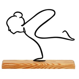 Sculpture de pose de yoga élégante en métal noir pour femme avec base en bois Décor de table moderne ajoute une ambiance artistique calme - Product Image 4