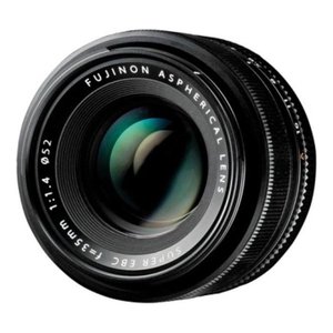 Lente Negra Focale Fissa X SERIES Xf 35mm F1.4 R, Modelo de Accesorio 16240755 - Product Image 2