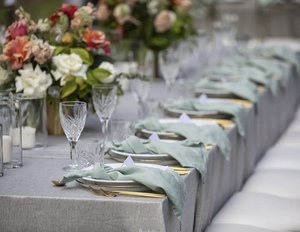 Serviette de table carrée brodée en lin, serviette de table carrée, broderie festonnée, découpe marine, 100% - Product Image 4