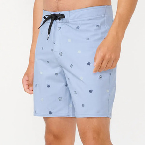 Shorts de bain pour hommes personnalisés, boardshorts, dernier design, shorts de plage recyclés avec style décontracté, méthode de tissage, impression par sublimation - Product Image 3