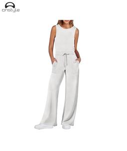 Vente en gros d'ensemble de vêtements de sport amples et décontractés pour l'été, haut court coupe ajustée à manches courtes, t-shirts, pantalons de survêtement courts, ensembles deux pièces pour femmes - Product Image 6
