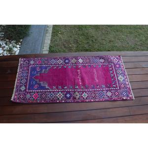Tapis vintage 1,9x4,1 pieds, rose et bleu, tapis oriental en laine turque - Product Image 1