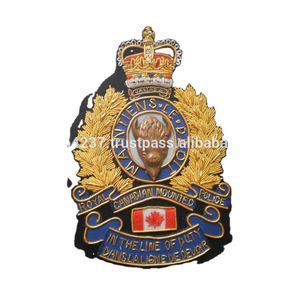 2024 nueva venta al por mayor clásico 100% lingotes de alambre y lana clientes Masonic Logo Blazer insignias - Product Image 3