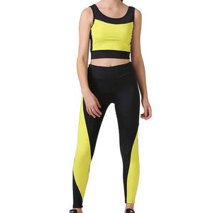 Ensemble de yoga pour femmes, style tendance, vêtements de sport, vente en gros, fabriqué au Pakistan - Product Image 1