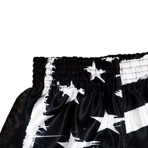 กางเกงมวยไทยขาสั้นสวมใส่สบายและลำลองสำหรับผู้ชายเสื้อผ้าระบายอากาศมีสไตล์พร้อมโลโก้ตามสั่ง - Product Image 3