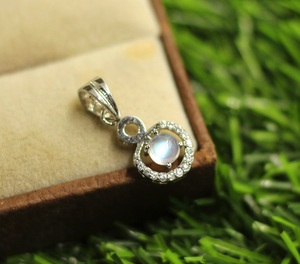 1,97 gramos de piedra lunar arcoíris Natural colgante de piedras preciosas 925 plata esterlina encanto fino - Product Image 5