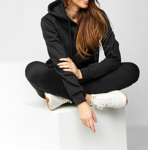 Ensemble de survêtement en tissu doux pour femmes, pour le sport et les loisirs, idéal pour le fitness et une utilisation décontractée, comprenant un sweat à capuche et un pantalon de jogging - Product Image 5