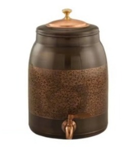 Carafe à eau en cuivre traditionnelle 8L à prix abordable, élégance artisanale pour un usage quotidien, carafe en cuivre ayurvédique 8L - Product Image 6
