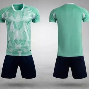 Venta al por mayor cómodo secado rápido poliéster fútbol Jersey conjunto logotipo personalizado nombre impresión adultos deportes uniformes para fútbol - Product Image 2