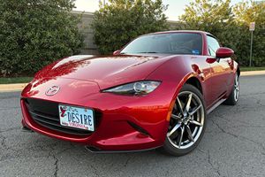 Mazda MX-5 Miata RF Grand Touring d'occasion 2023 - Product Image 4