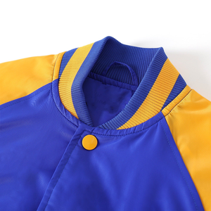 Chaqueta Bomber Varsity Personalizada SGRho con Bordado, Ropa Urbana Premium, Estilo Varsity, Bordado Personalizado con Letras Griegas, Primavera - Product Image 6