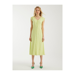 เดรสผ้าคอตตอนผสมวิสโคส คอวี ความยาวปานกลาง สไตล์ลำลอง - Product Image 2