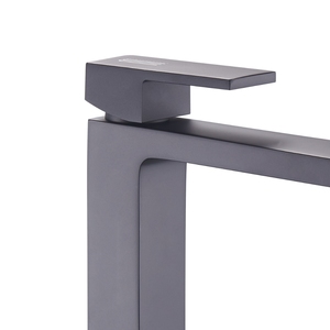 Confezione singola di rubinetto lavabo ad alta bocca viola Ogomondo - Product Image 2