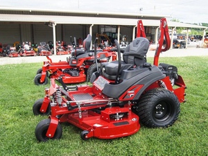เครื่องตัดหญ้า Ferris 5902074 60" ISX800 รุ่นอุตสาหกรรม 2 จังหวะ แบบ Zero Turn 26 แรงม้า KAW EFI 24V รับประกัน 3 ปี (พร้อมส่วนลดทันที) - Product Image 4
