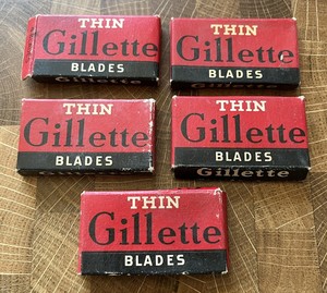 Lames fines Gillette pour hommes, solution de rasage avec technologie de pointe en acier pour des résultats professionnels, précis et raffinés. - Product Image 1