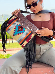 Nouveau sac à main de couverture selle élégant occidental bracelet en cuir usiné sacs latéraux aztèques de haute qualité sac sculpté à la main coloré Vintage - Product Image 4