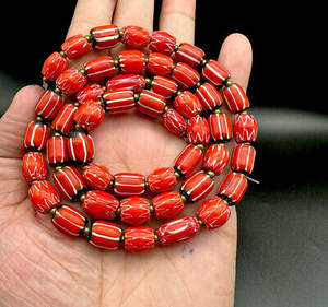 Perles de verre de commerce de Chevron rouge Vintage vénitien belles perles d'espacement en vrac pour bijoux et perles de travail au chalumeau en cristal - Product Image 4