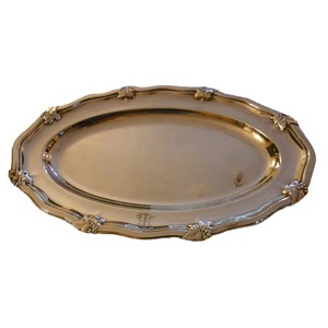 Bandeja de servir de madera con acabado en acero inoxidable y nogal, de aspecto elegante, con borde y asas de diseño, para el hogar, hoteles y bodas. - Product Image 3