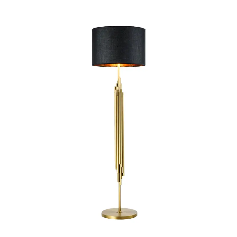 Lampe américaine luxe moderne lampadaire en métal tissu créatif décoration lampe de table chambre à coucher lumière verticale salon