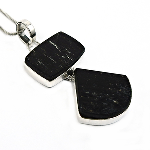 ราคาขายส่งที่ดีที่สุดคุณภาพ925เงินสเตอร์ลิงธรรมชาติสีดำพลอยทัวร์มาลีนจี้ออกแบบทำด้วยมือเครื่องประดับอินเดีย - Product Image 1