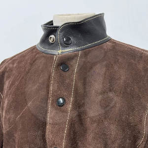 Service OEM Meilleures ventes Manchons de cape de soudage en cuir de qualité supérieure, fabriqués sur mesure et confortables, étanches à l'eau - Product Image 3