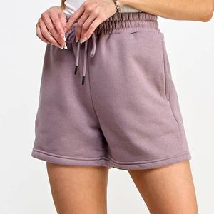 Pantalones cortos de algodón 100% de alta calidad para mujer, logotipo impreso DTF personalizado, peso pesado 400GSM, color sólido, cómodos pantalones cortos para mujer - Product Image 4