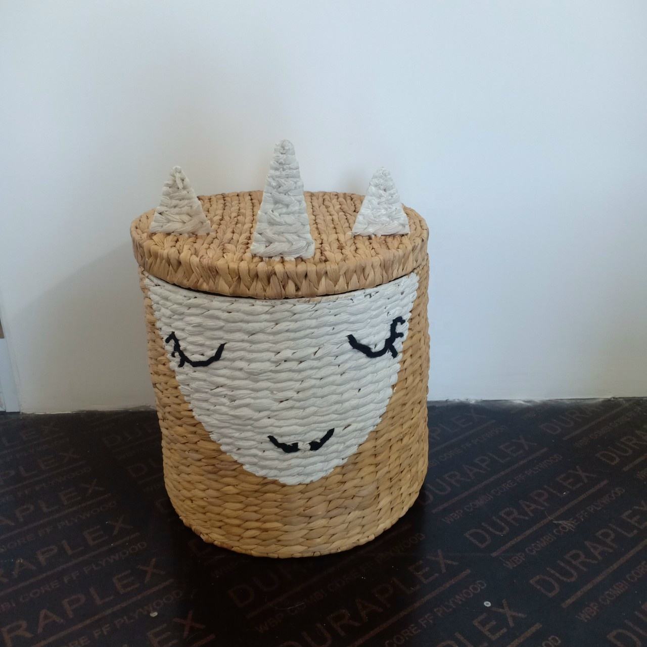 เหลืองอ่อน