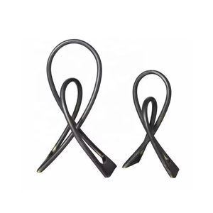 Diseño de tendencia Escultura redondeada de aspecto moderno Esculturas de metal de excelente calidad Base de mármol negro Decoración de habitación de cama más vendida - Product Image 6