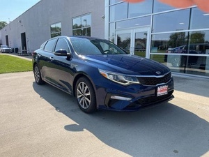 2019 pour Optima LX Sièges en cuir Pneus R19 Conduite à gauche Transmission automatique Toit ouvrant panoramique - Product Image 3