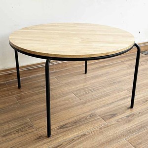 Mesa Redonda de Diseño Moderno para Preescolar KGD022, Muebles Infantiles con Tablero de Madera y Patas de Hierro Multicolor para Escuela y Comedor - Product Image 3