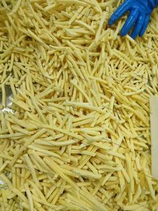 Frites et chips de pommes de terre biologiques Surgelés style frais directement des ventes d'usine - Product Image 6