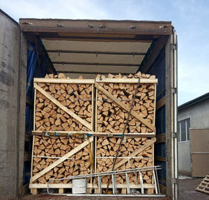 Paleta de leña dividida secada al horno de buena calidad, leña de roble/abedul Max 15% de humedad 7200 Kcal/Kg, valor calorífico, fábrica de Alemania - Product Image 4