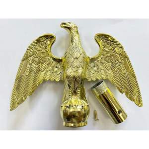 หัวเสาธงรูปนกอินทรีสีทอง สำหรับเสาธงในร่ม ทำจากโลหะผสมสังกะสี แข็งแรงทนทาน ขนาด 1 นิ้ว น้ำหนัก 350 กรัม ของตกแต่งบ้านที่แปลกใหม่และสร้างสรรค์ - Product Image 3