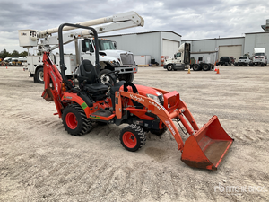 รถตักล้อยาง Kubota BX23S ปี 2023 มือสองราคาถูก พร้อมปั๊มไฮดรอลิก KYB รับน้ำหนักได้ 300 ตัน เครื่องยนต์และเกียร์บ็อกซ์ - Product Image 4