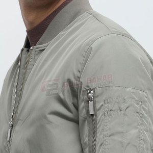 Chaqueta de bombardero ligera para hombre con cremallera frontal completa y tela de nailon duradera elegante chaqueta de bombardero de calle para hombres - Product Image 2