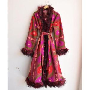 ยาวเย็บปักถักร้อยเสื้อ Suzani Suzani เสื้อแจ็คเก็ตยาว Suzani ชุดกิโมโนกลางแจ้ง Fit ฤดูหนาวเสื้อของขวัญสําหรับชุดเทศกาลของเธอ - Product Image 2