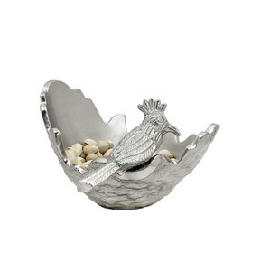Nuevo Tazón de Servir de Metal Moderno y Lujoso con Mango Dorado Pulido y Martillado para Fiestas, Ecológico, al Mejor Precio de Fábrica - Product Image 3