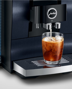 เครื่องชงกาแฟ Jura Z10 รุ่นใหม่ของแท้ สีขาวอะลูมิเนียม ชุดพร้อมไส้กรองและตัวปรับสมดุลน้ำ - Product Image 2