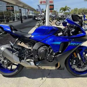 Motocicletas Deportivas de Carreras NUEVAS YZF R1 2024 - Product Image 1