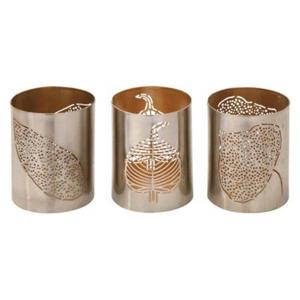 Portavelas votivo de metal caprichoso con recortes en forma de estrella perfecto para la decoración de la temporada navideña - Product Image 5