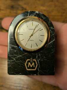 CRAFT EXIM Luxury Natural Marble Quartz Art Deco Battery Operated Needle Display <b>Desk</b> <b>Clock</b> Premium Handcrafted Customised Shape - Product Image 2