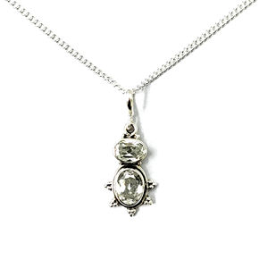 Pendentif en cristal de 2,6 grammes pour colliers, bijoux en cristal élégants et légers - Product Image 1