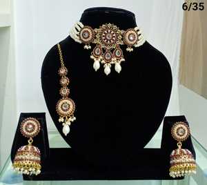 Nuevo diseño elegante chapado en oro tradicional Motipearl & Drop Kundan tachonado gargantilla collar pendiente conjunto y conjunto de joyería Mujer y Niña - Product Image 5