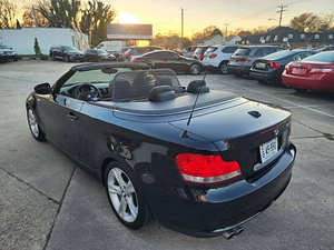 รถยนต์มือสองคุณภาพดีราคาประหยัด ปี 2011 บีเอ็มดับเบิลยู ซีรีส์ 1 รุ่น 12-8i พวงมาลัยซ้าย - Product Image 5