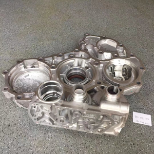 Boîtier d'intermitteur robuste 1358402061, couvercle arrière de boîte de vitesses pour <span class=keywords><strong>ZF</strong></span> TraXon MAN TGX DAF XF IVECO Grue mobile - Product Image 6
