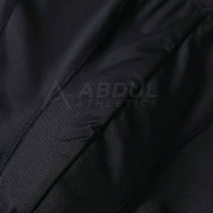 Streetwear Short de compression respirant à séchage rapide Short de compression surdimensionné pour hommes - Product Image 3