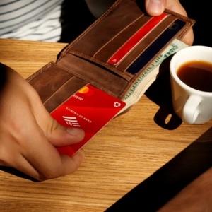 Fashionable Short Brown Leather <b>Card</b> <b>Holder</b> <b>Wallet</b> With Open Access - Product Image 1