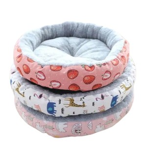 แผ่นรองสัตว์เลี้ยงลายพิมพ์สัตว์ทันสมัยสำหรับสุนัขและแมว พร้อมขนบุและขอบผ้าสีสันสดใส จากเวียดนาม - Product Image 4