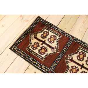 Petit tapis vintage 1,5x2,9 pieds (45x87 cm), tapis turc en laine à imprimé animal brun - Product Image 4