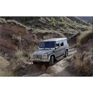 Impression sur toile Fida Silver Mercedes G-Class sur sentier rocailleux - Product Image 6